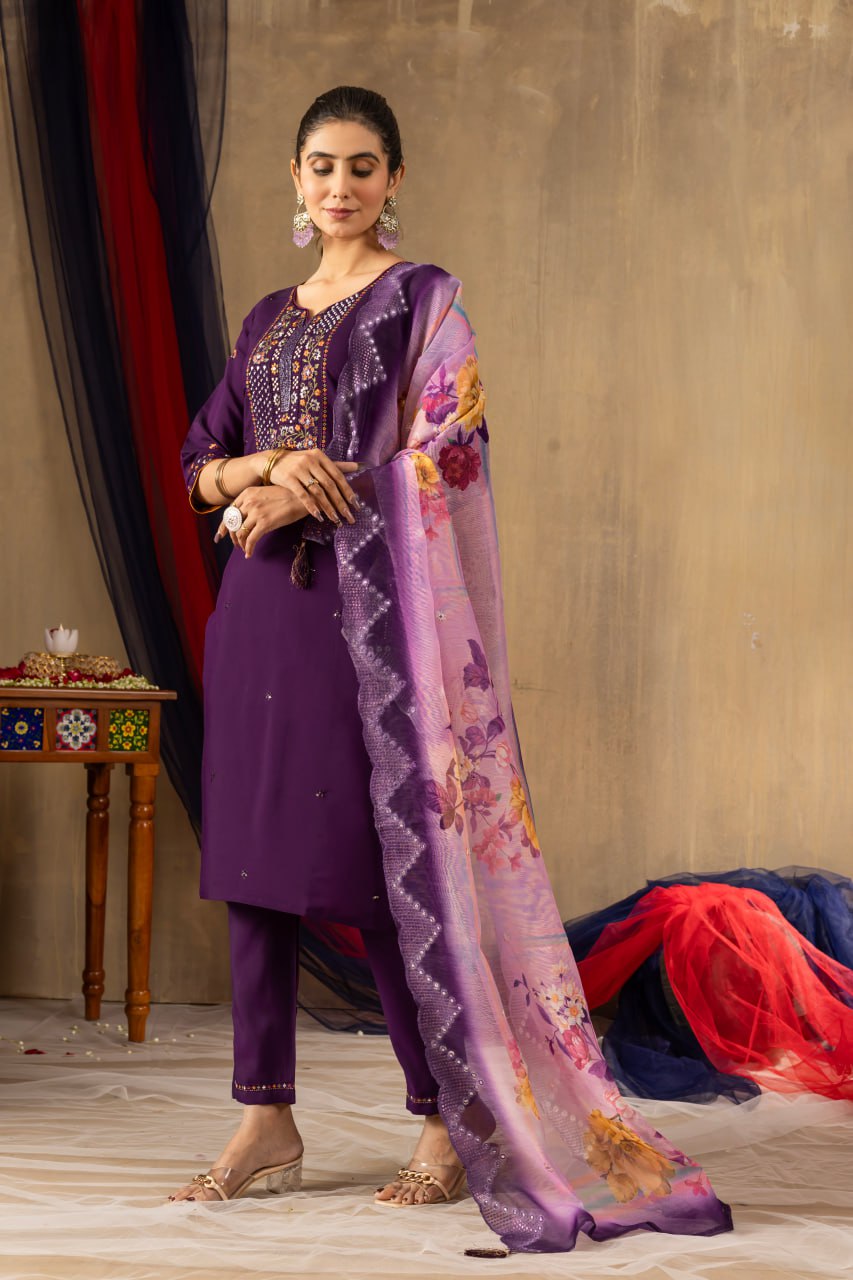 Women's Teal Embroidered Straight Kurta Pant Set with Floral Organza Dupatta