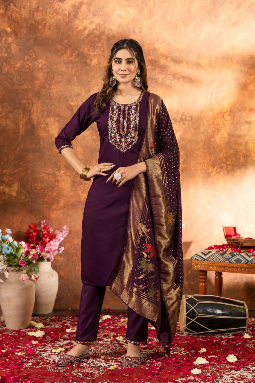 Women's Magenta Embroidered Kurta Pant Set with Jacquard Dupatta | Festive Ethnic Wear