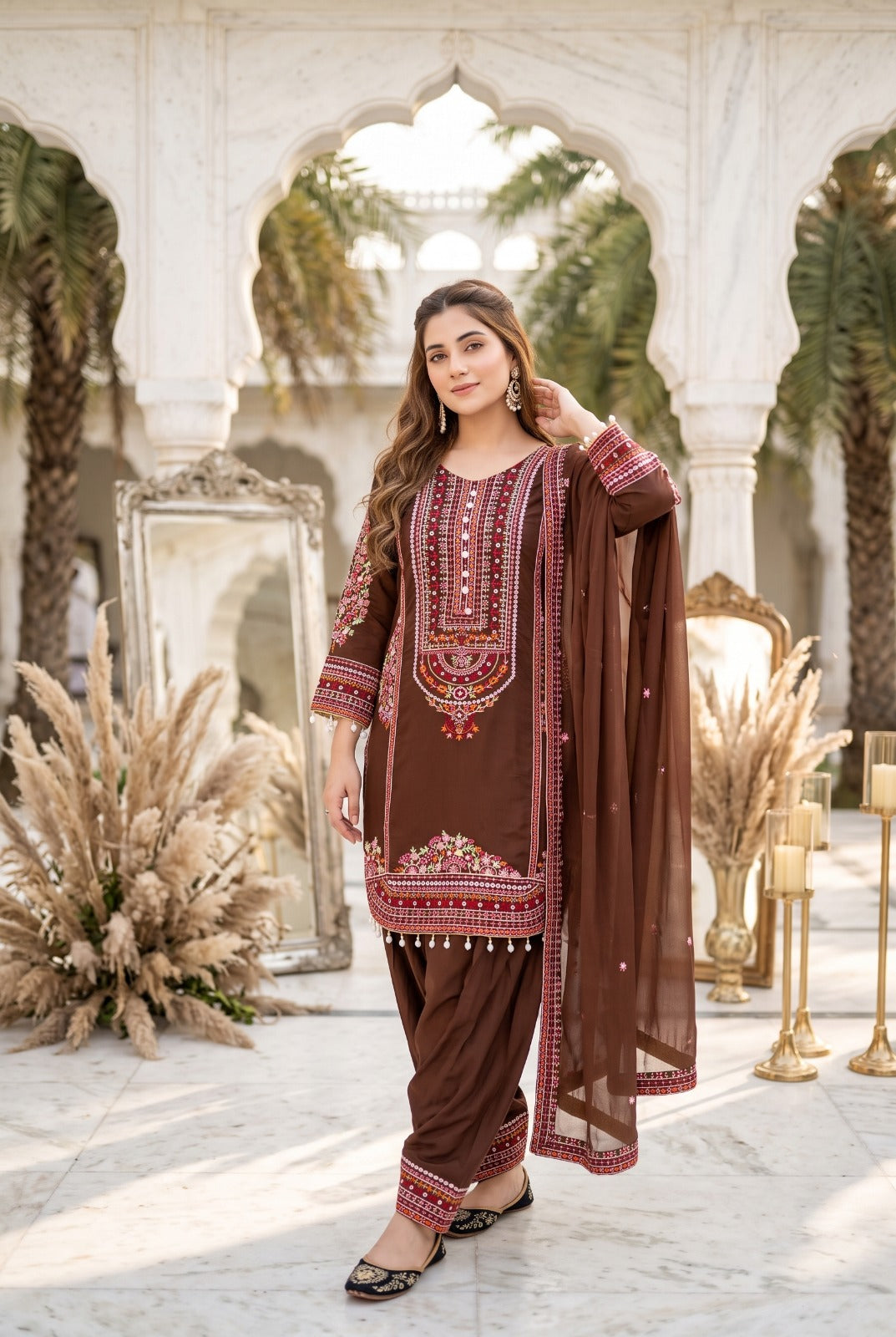 Designer Embroidered Pakistani 3 Piece Suit Set with Dupatta