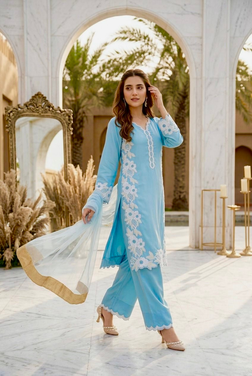 Elegant Embroidered 3-Piece Pakistani Suit with Floral Lace & Dupatta