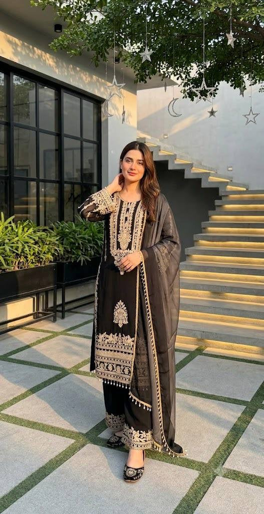 Elegant Embroidered 3 Piece Pakistani Suit – Premium Festive Collection