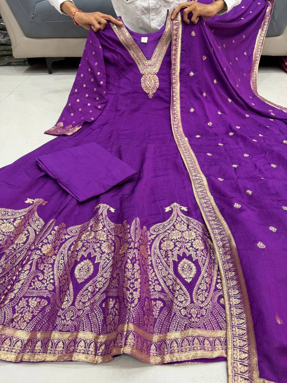 Designer Embroidered Anarkali Suit Set with Dupatta – Festive Ethnic Wear