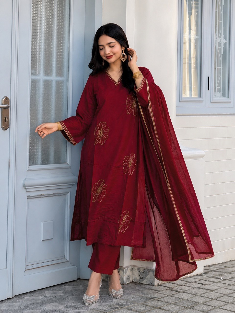 Designer Embroidered Kurta Pant Dupatta Set | Floral Embroidery Ethnic Suit Set