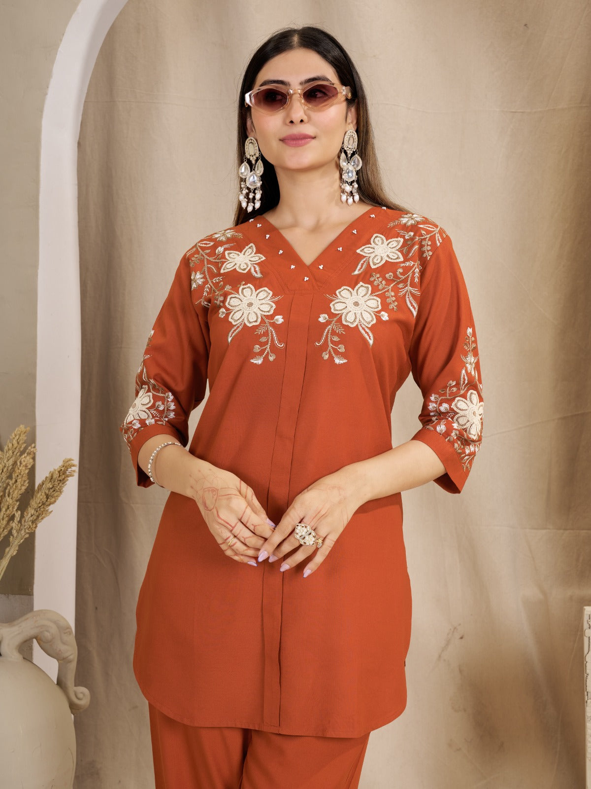 Floral Embroidered V-Neck Kurta Pant Co-Ord Set for Women