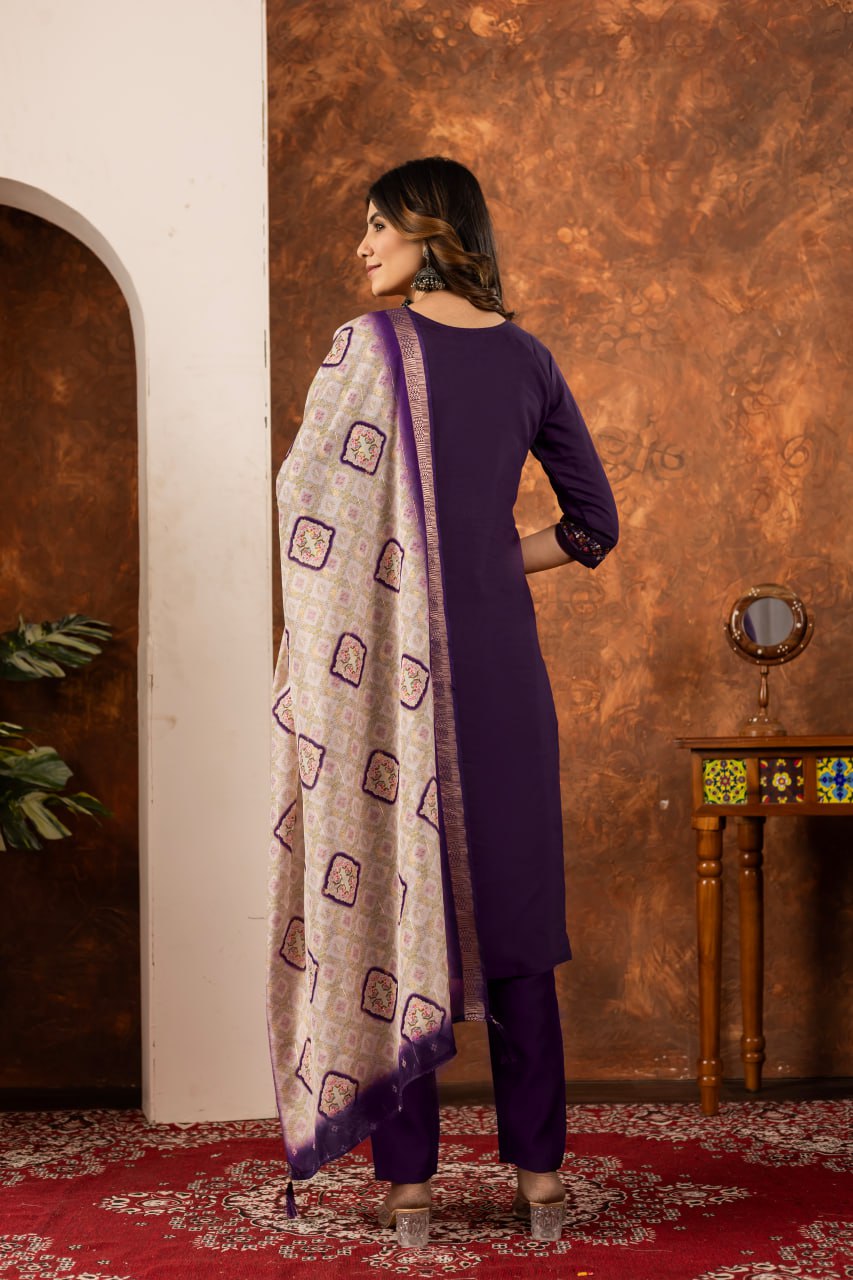 Elegant Off-White Embroidered Cotton Kurta Pant Set with Printed Dupatta for Women | Festive & Casual Ethnic Wear