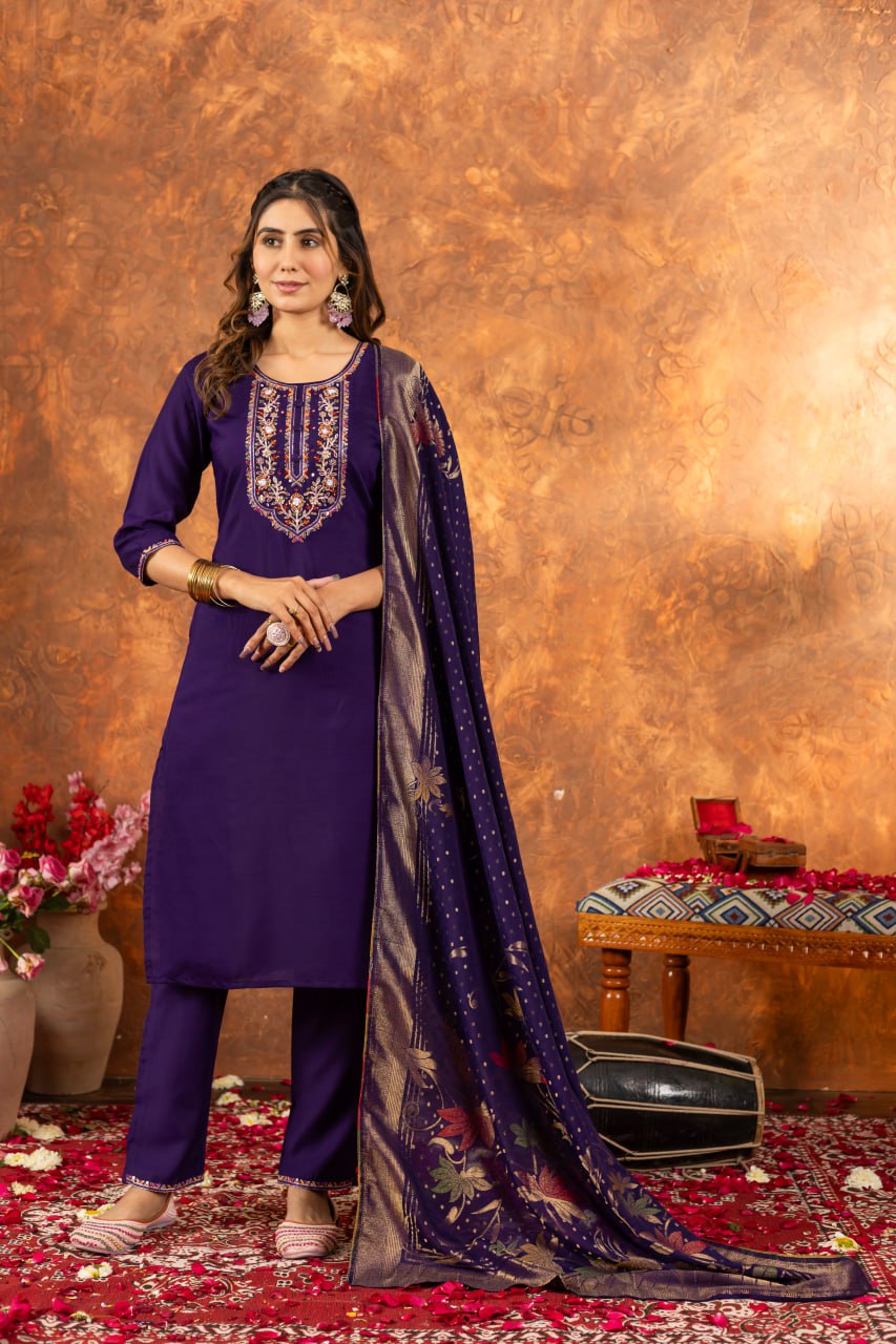 Women's Magenta Embroidered Kurta Pant Set with Jacquard Dupatta | Festive Ethnic Wear