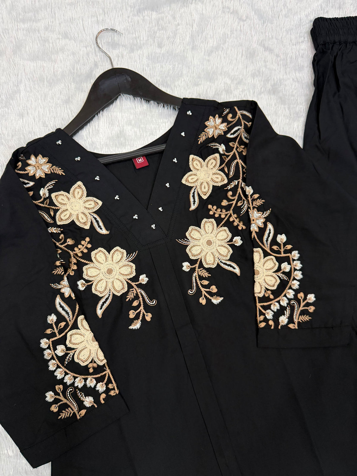 Floral Embroidered V-Neck Kurta Pant Co-Ord Set for Women