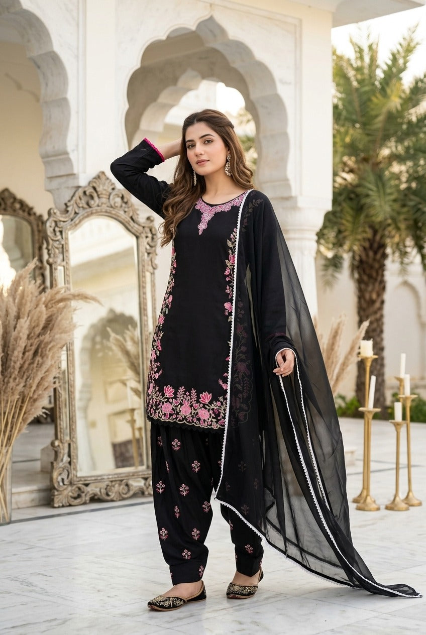 Black Pakistani Embroidered 3 Piece Suit Set | Heavy Thread Work Salwar Suit