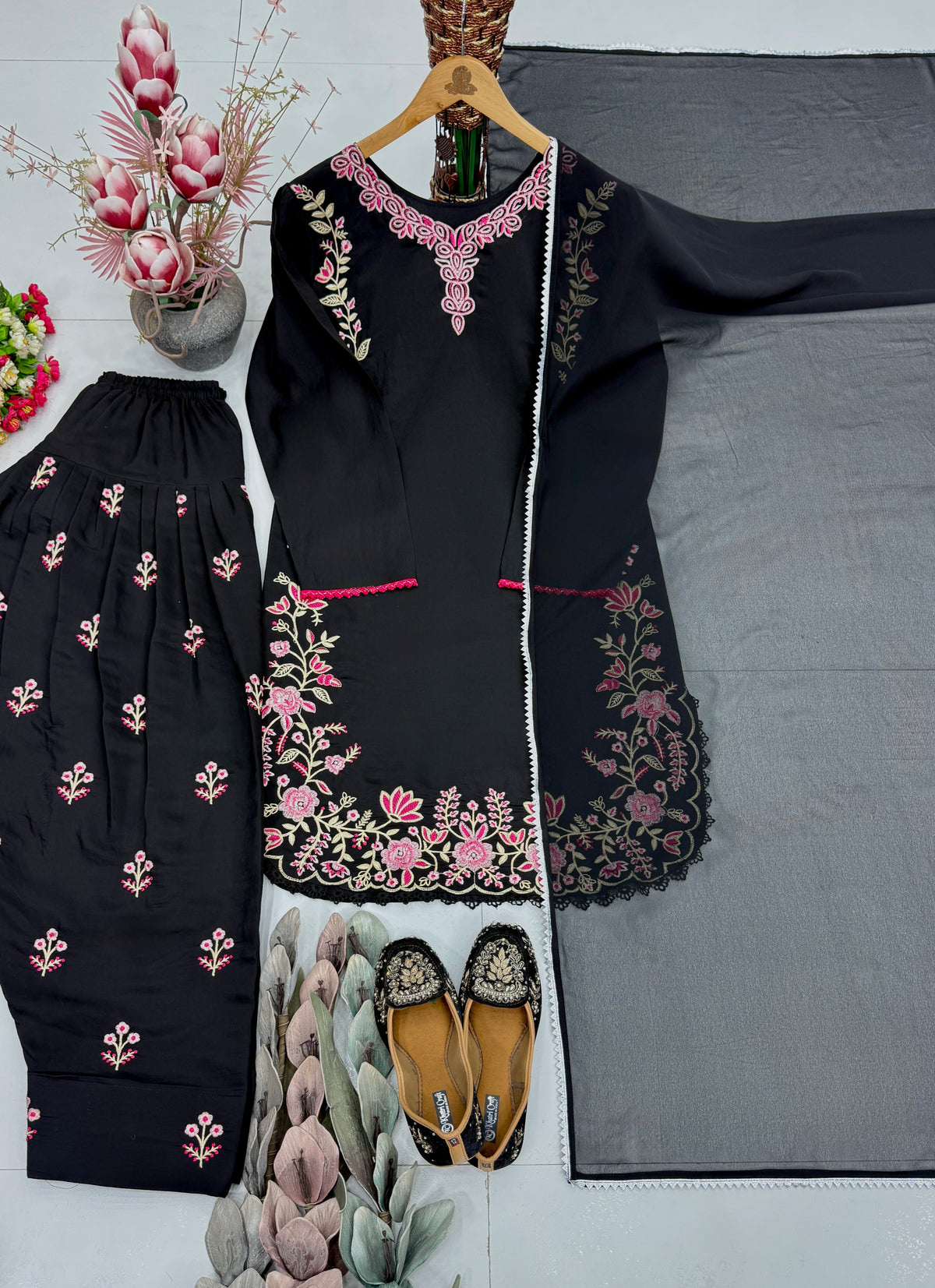 Black Pakistani Embroidered 3 Piece Suit Set | Heavy Thread Work Salwar Suit