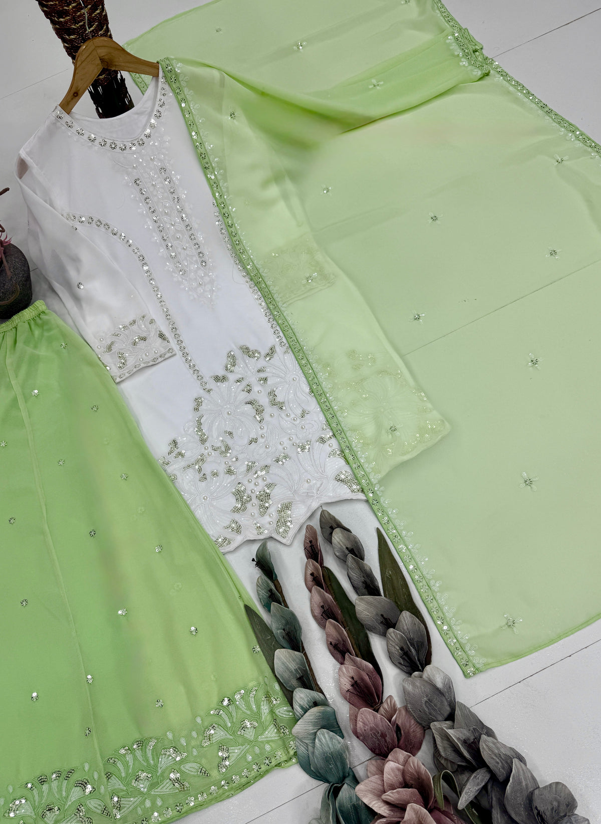 Elegant Embroidered White Kurta Palazzo Suit Set with Dupatta