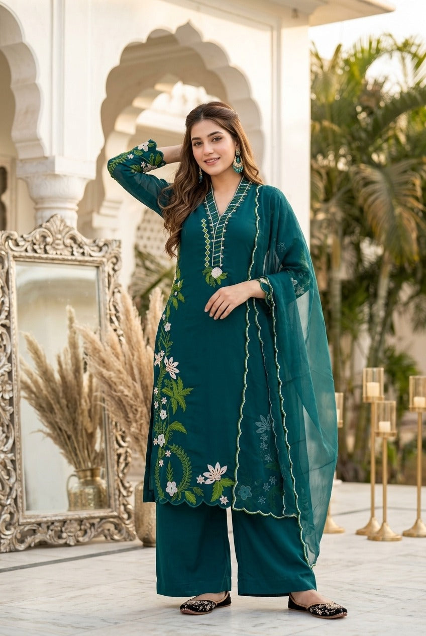 Designer Heavy Faux Georgette Pakistani Suit Set – Embroidered 3 Piece Salwar Suit