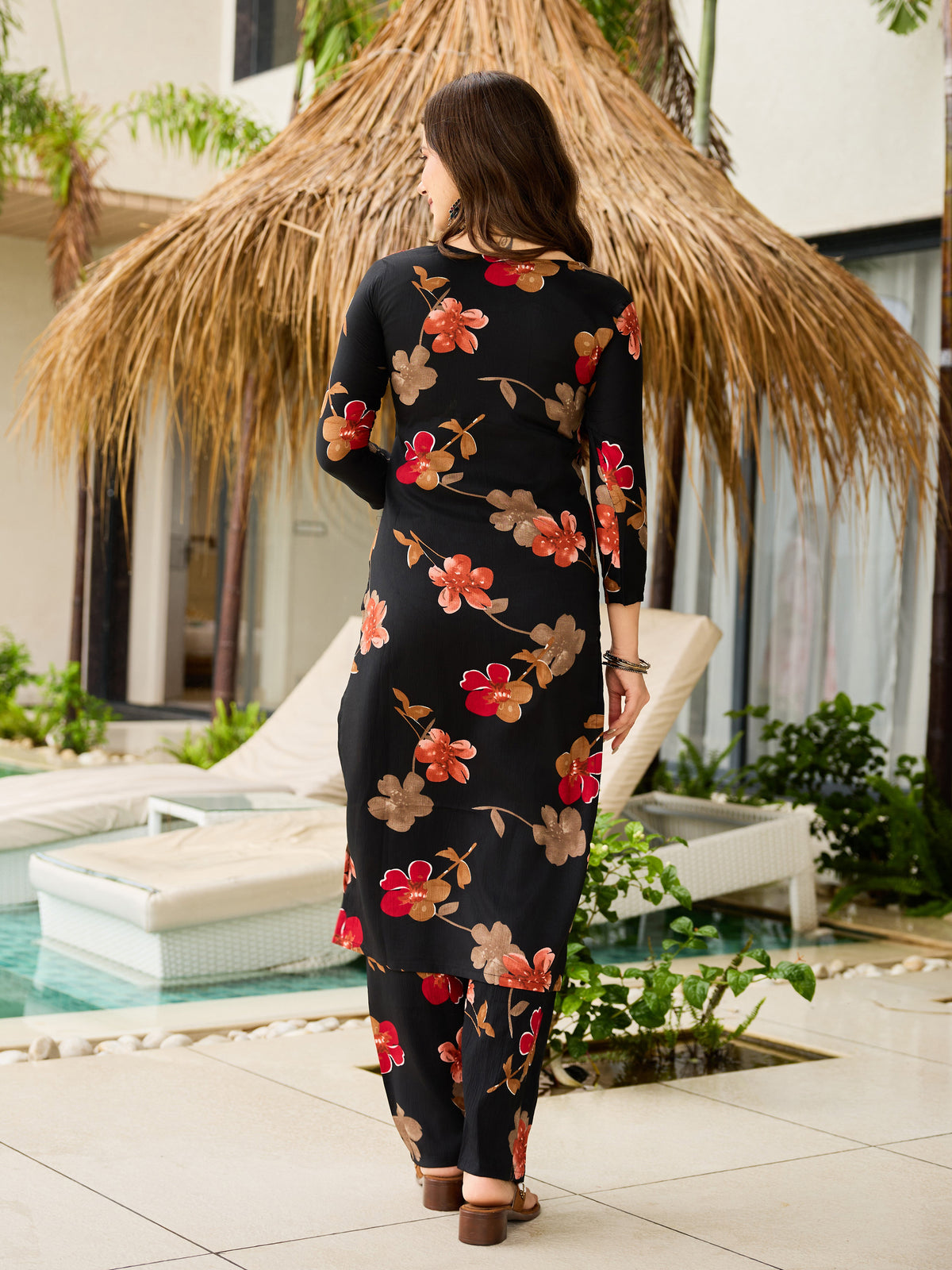 Black Floral Printed Straight Kurta Pant & Dupatta Set for Women
