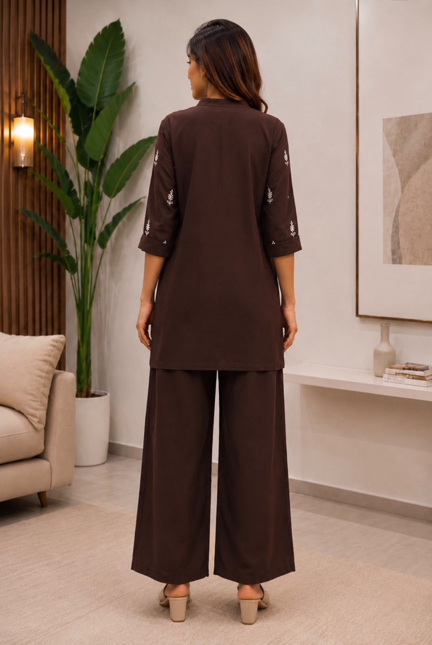 Women’s Embroidered Kurta Pant Set | Floral Embroidery 2 Piece Ethnic Wear